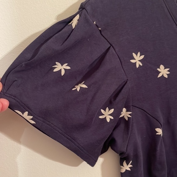 Anthropologie Postmark Navy Floral Short Sleeve Blouse S - Picture 2 of 5